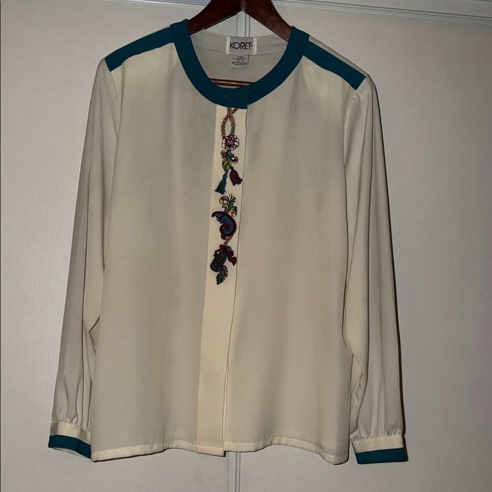 Koret Women's Blouse with Cream and Teal Accents